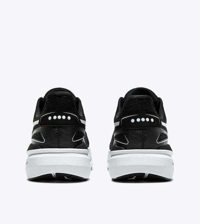 Trainers/Running - Diadora Nucleo 2 W