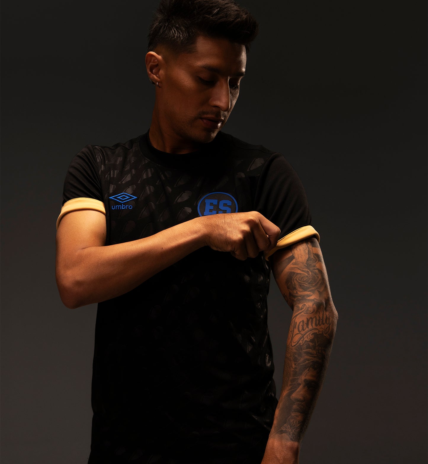 Umbro El Salvador Authentic Youth 3rd Kit 25-26