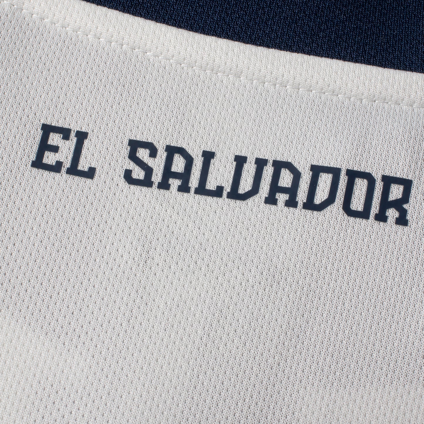 Umbro 24/25 EL SALVADOR MENS 1/4 Zipper Jacket